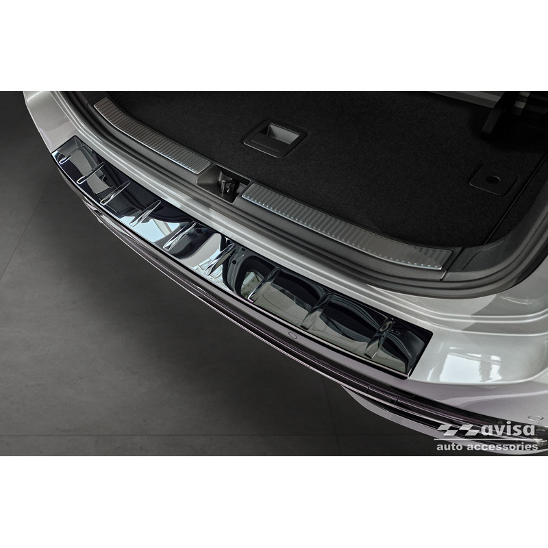 Black Mirror Stainless Steel Rear bumper protector  Volkswagen Passat Variant (CJ5) 2023- 'Ribs'