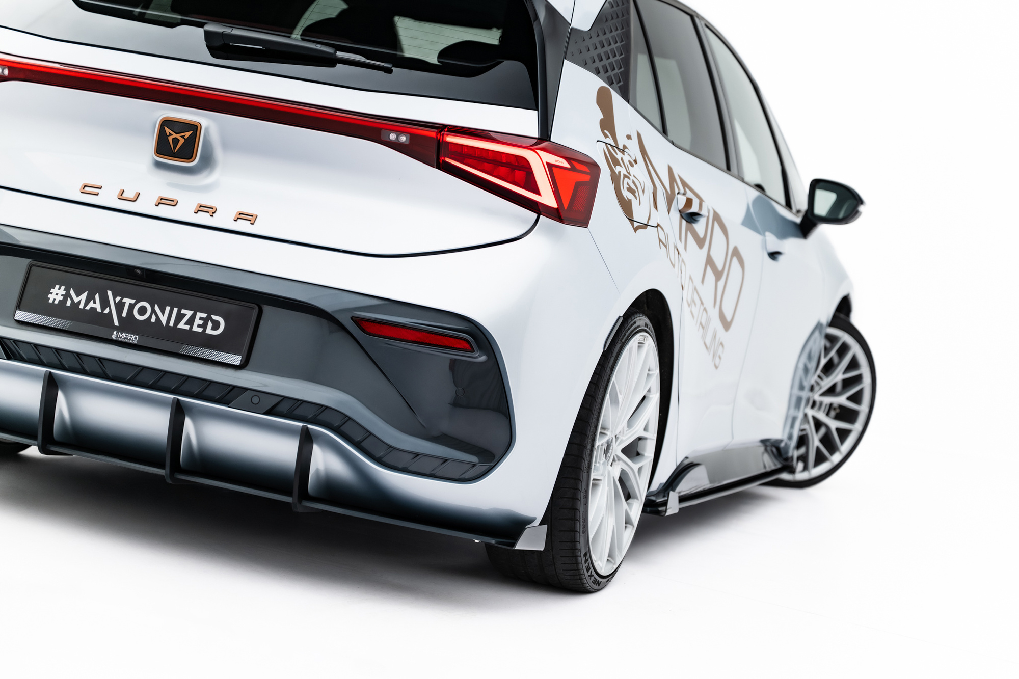 Street Pro Achterdiffuser + Flaps Cupra Born Mk1 2021 – Maxton Design