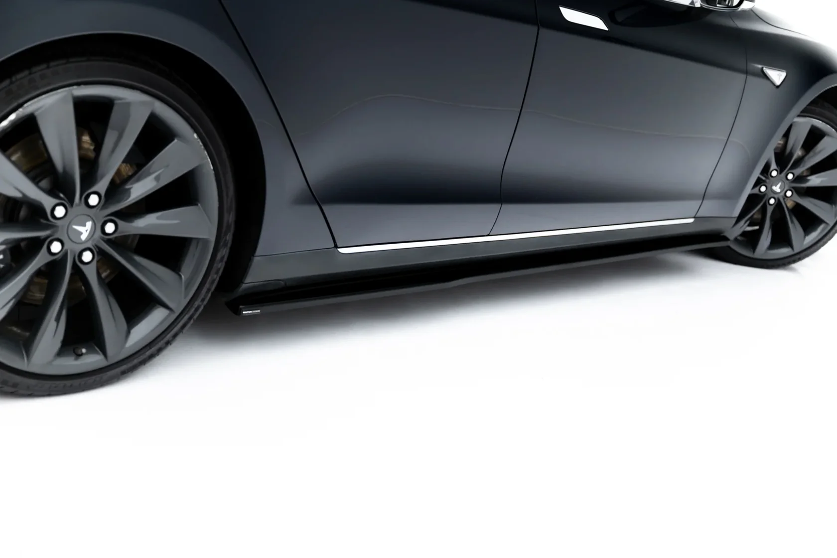 Zij Skirts Diffuser V.2 Tesla Model S Mk1 Maxton Glans Zwart