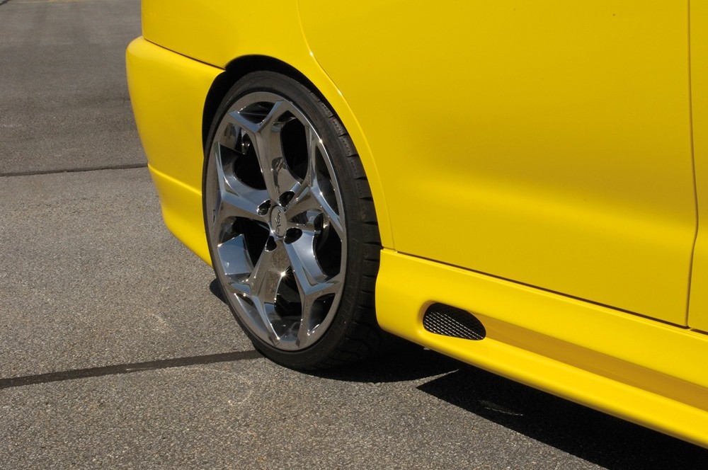 Zijskirts met schacht en uitsnede Seat Cordoba Rieger