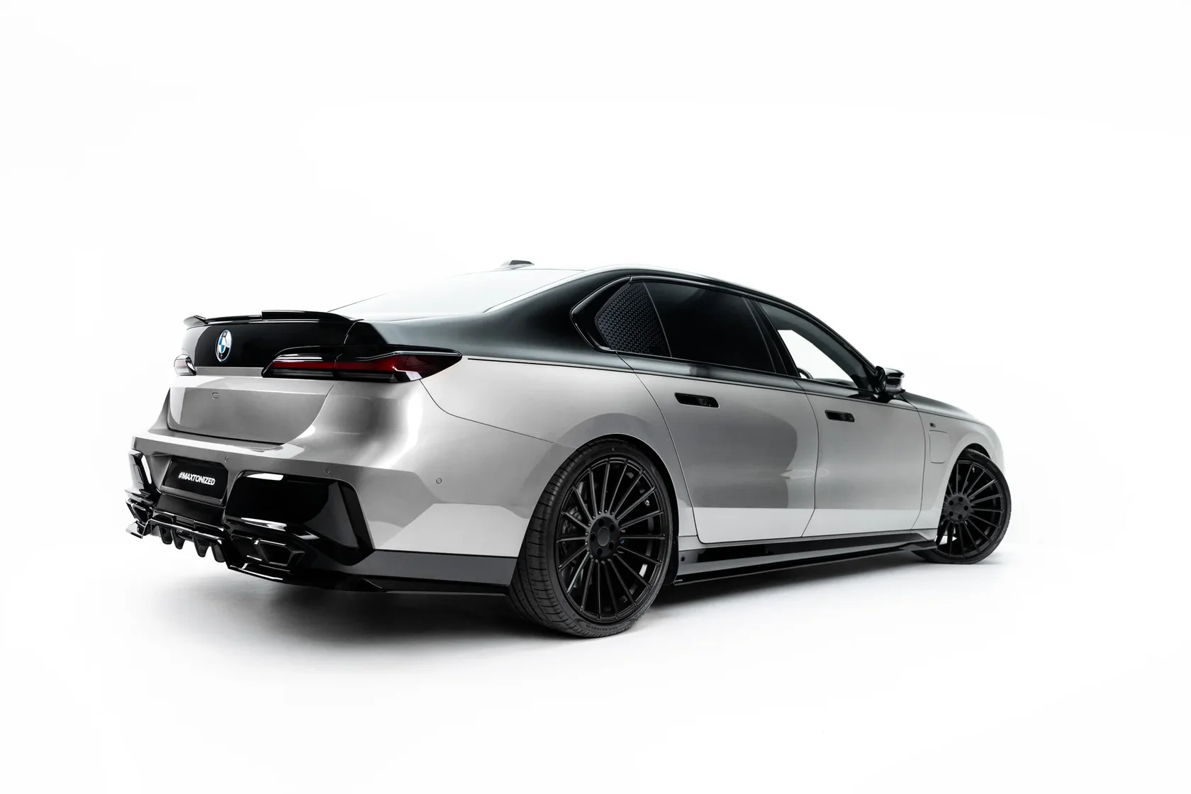 Zijskirts BMW M760e G70
