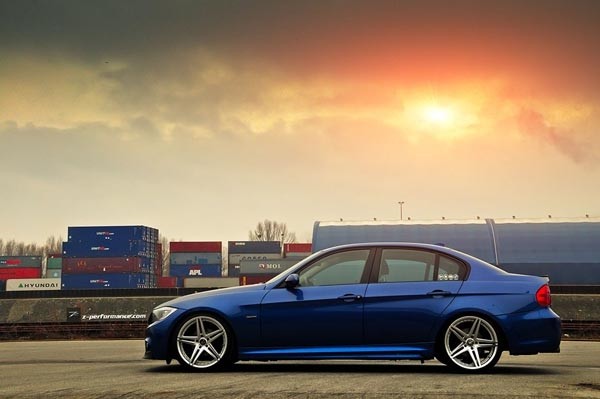 Z-Performance Four Hyper Silver - Face Polish 8,5x19 5x120 ET35
