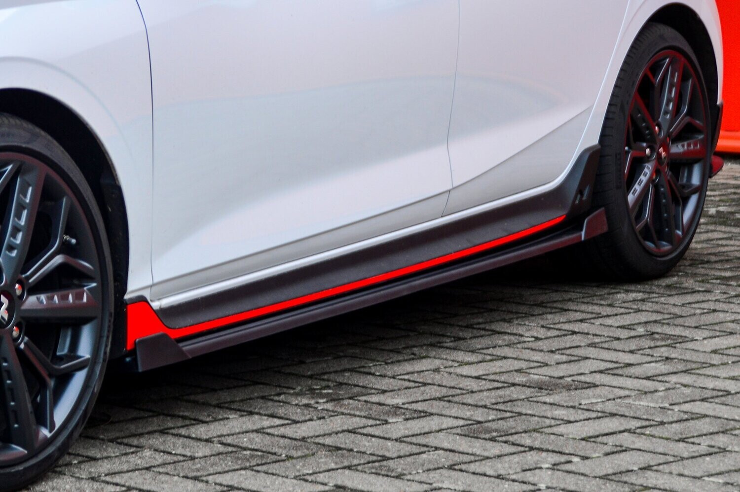 Zijskirts met vleugel voorkant Hyundai I20N Performance