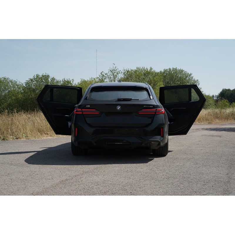 Set de Car Shades (portes arrières) sur mesure pour BMW Série 5 G61 Touring 2024- incl. i5 (4-pièces)